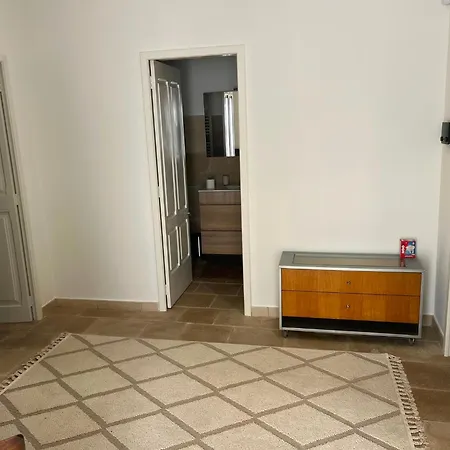 Andrea's House * Акая
